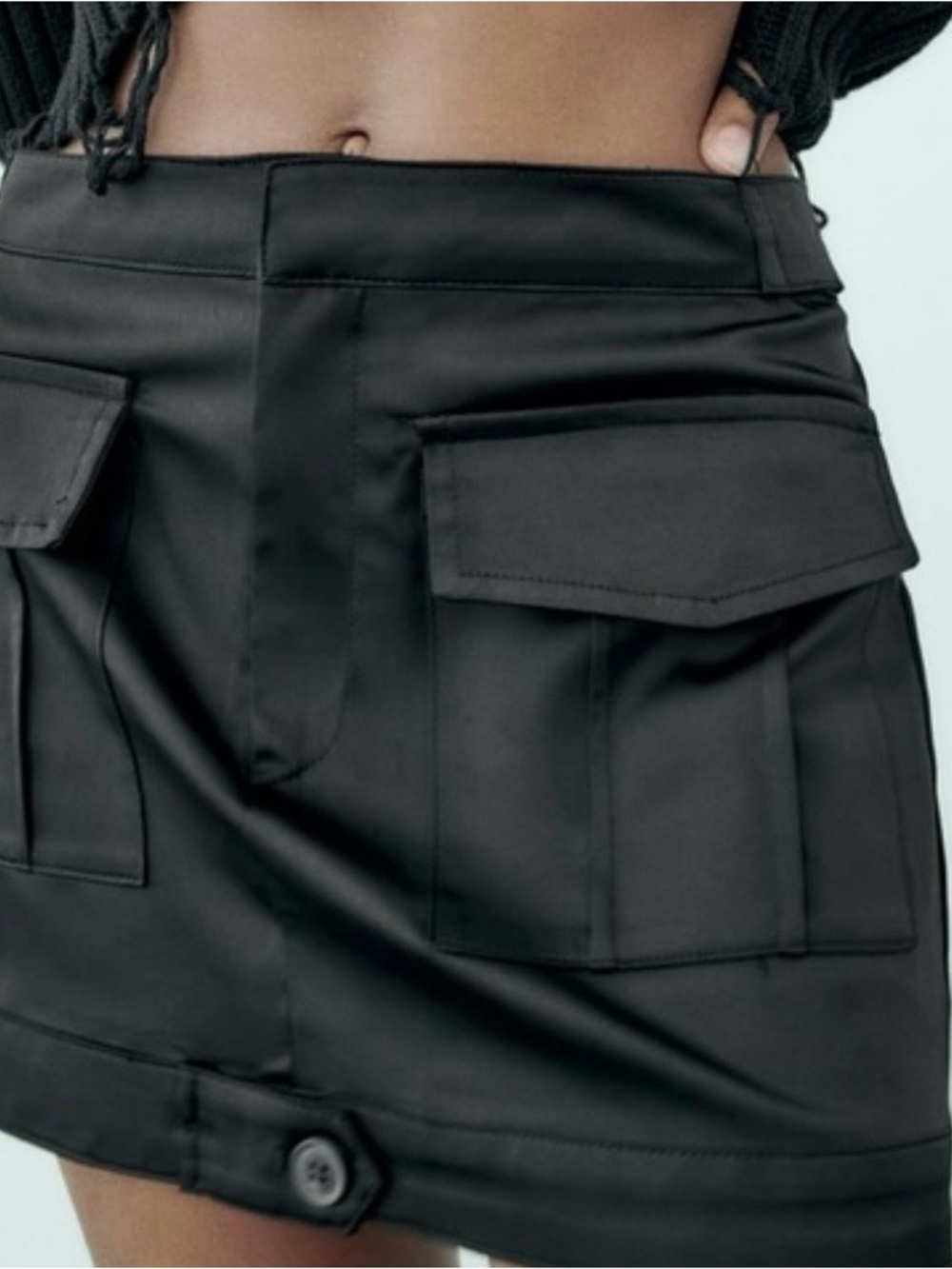 Zara Black Cargo Pocket Mini Skirt size medium NWT
